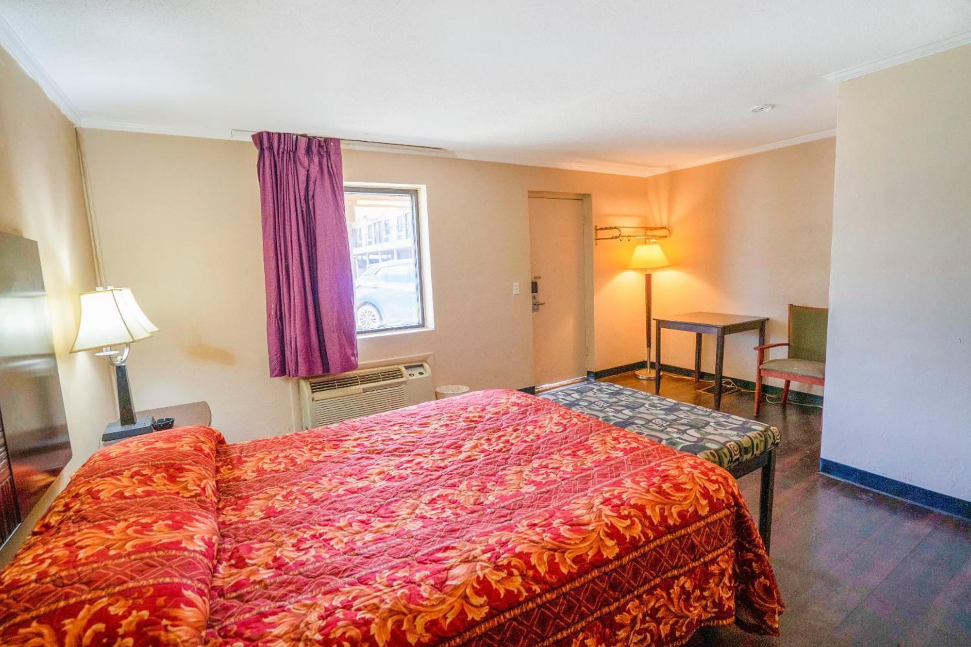 Hotel Oyo Al, Floral Hwy